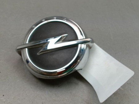 POIGNEE EXTERIEURE HAYON OPEL CORSA 2010-