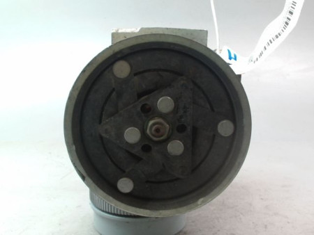 COMPRESSEUR AIR CONDITIONNE DACIA SANDERO I 2008-2012