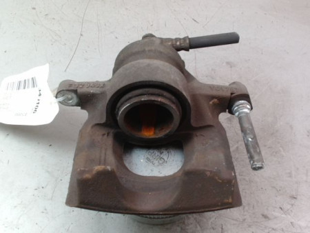 ETRIER DE FREIN AVANT DROIT TOYOTA AYGO 3P