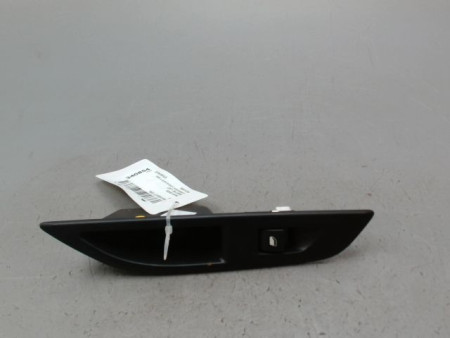 COMMANDE LEVE-GLACE PORTE ARG PEUGEOT 208