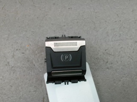 INTERIEUR COMMANDE FREIN A MAIN PEUGEOT 208