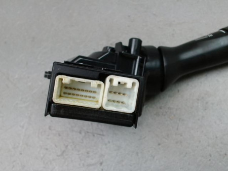 COMMANDE ESSUIE GLACE LEXUS IS 2006-