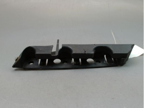 SUPPORT PARE-CHOC AVG PEUGEOT 407 BERL. Phase 1 2004-2008