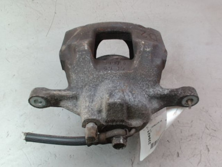 ETRIER DE FREIN AVANT GAUCHE TOYOTA AURIS 2010-