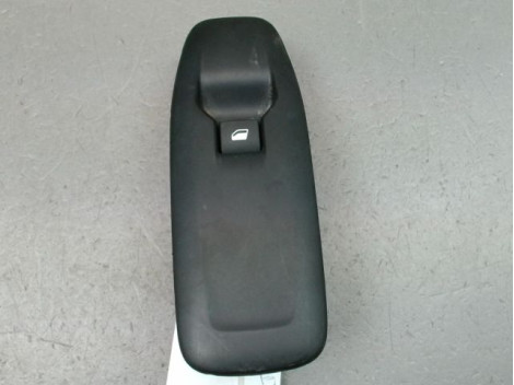 COMMANDE LEVE-GLACE PORTE AVD PEUGEOT 208 Phase 1 2012-...