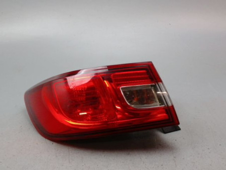 FEU ARRIERE GAUCHE  RENAULT CLIO IV Phase 1 2012-...