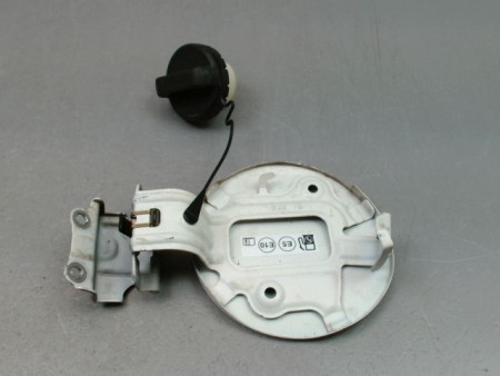 VOLET DE TRAPPE CARBURANT TOYOTA AYGO 3P