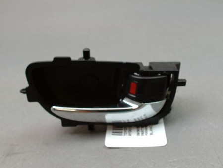 POIGNEE INTERIEURE PORTE AVANT DROIT TOYOTA AYGO 3P