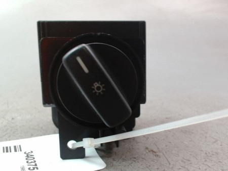 INTERIEUR COMMANDE PHARES MERCEDES CLASSE B 2008-