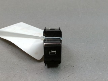 COMMANDE LEVE-GLACE PORTE AVD PEUGEOT 3008 2009-