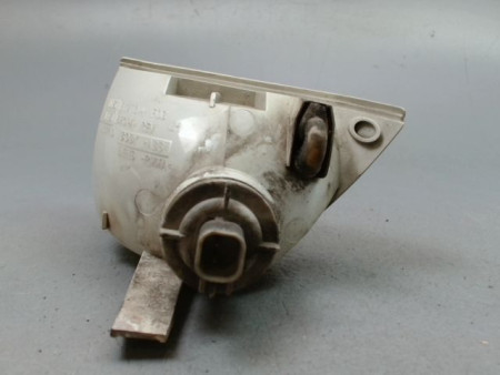 FEU DE PARE-CHOC ARRIERE GAUCHE FORD FOCUS I 1998-2004