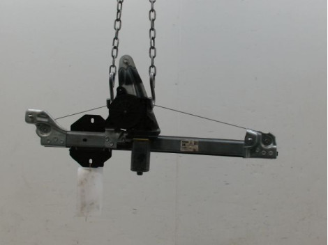 MECANISME+MOTEUR LEVE-GLACE ARRIERE DROIT DACIA LOGAN MCV 2007-