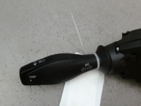 COMMANDE CLIGNOTANT FORD KA+