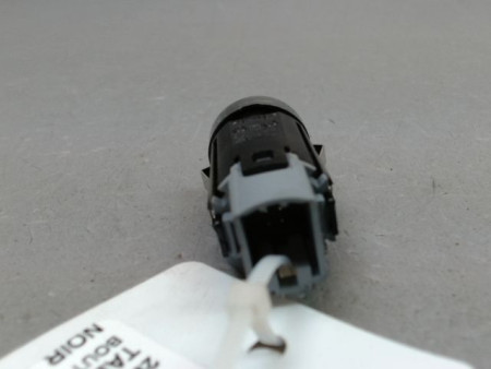 BOUTON DE DEMARRAGE VOLKSWAGEN GOLF