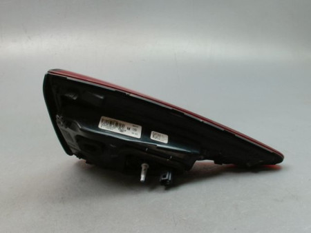 FEU ARRIERE INTERIEUR DROIT RENAULT CLIO