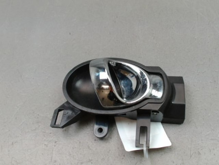 POIGNEE INTERIEURE PORTE AVANT DROIT NISSAN NOTE