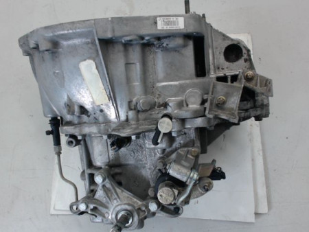 BOITE A VITESSE MECANIQUE RENAULT SCENIC MONOSP. II Phase 1 2003-2006 1.9 dCi 