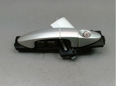 POIGNEE EXTERIEURE PORTE AVANT GAUCHE FORD FIESTA VI Phase 1 2008-2012