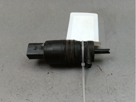 POMPE LAVE-GLACE AVANT FORD COUPE