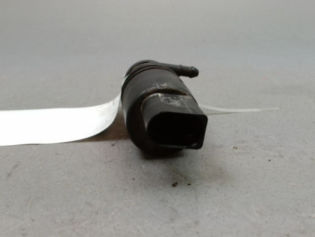 POMPE LAVE-GLACE AVANT FORD COUPE