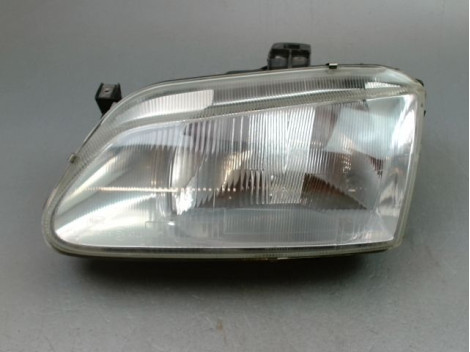 PHARE GAUCHE RENAULT MEGANE SCENIC MONOSP. I Phase 1 1996-1999