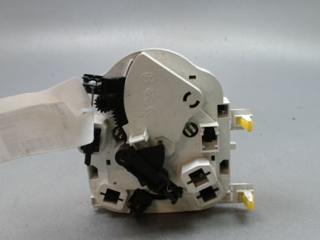 COMMANDE DE CHAUFFAGE TOYOTA AYGO 5P