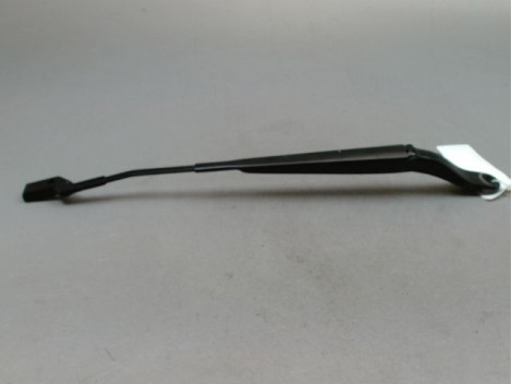 BRAS ESSUIE-GLACE AVANT GAUCHE PEUGEOT 2008