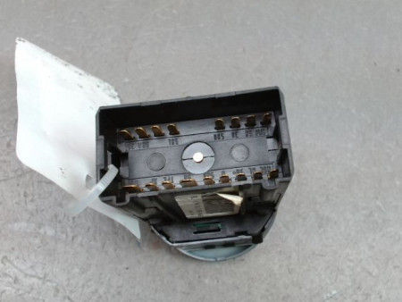 INTERIEUR COMMANDE PHARES SKODA FABIA II Phase 1 (54) 2007-2010