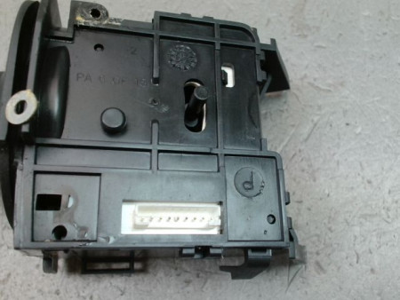 COMMANDE ECLAIRAGE RENAULT SCENIC MONOSP. II Phase 2 2006-2009