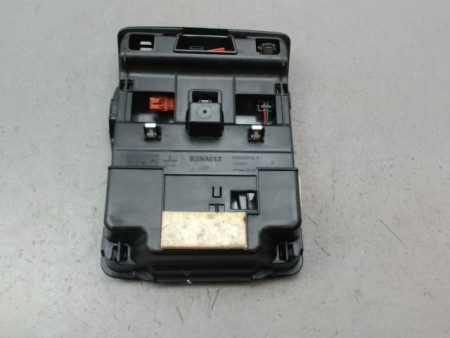 PLAFONNIER RENAULT CLIO