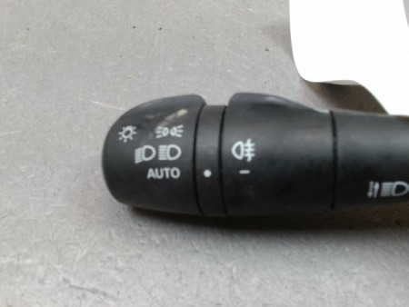 COMMANDE ECLAIRAGE RENAULT TWINGO III 2014-...