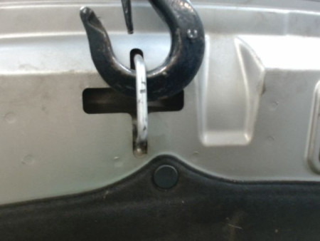 CAPOT PEUGEOT 206 + 2009-2013