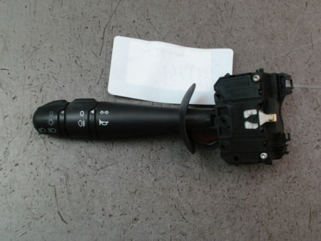 COMMANDE ECLAIRAGE RENAULT TWINGO II Phase 1 2007-2011