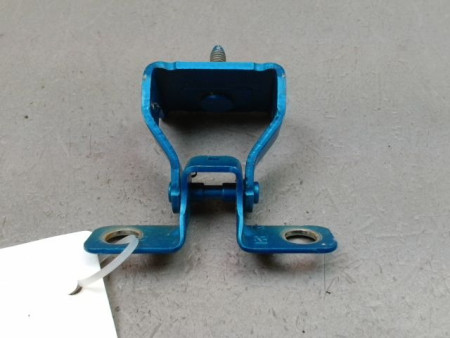 CHARNIERE HAYON D PEUGEOT 2008