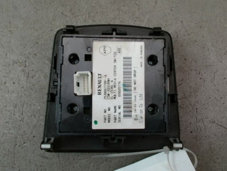 COMMANDE GPS RENAULT GRAND SCENIC MONOSP. III Phase 2 LONG 2011-2013