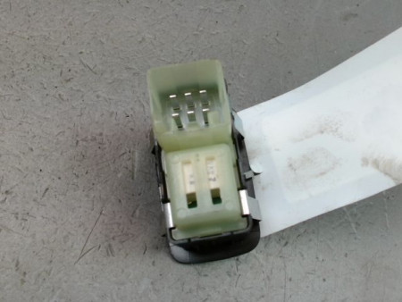 COMMANDE LEVE-GLACE PORTE ARG JEEP G.CHEROKE