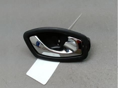 POIGNEE INTERIEURE PORTE AVANT DROIT RENAULT CAPTUR Phase 1 2013-...