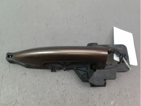 POIGNEE EXTERIEURE PORTE ARRIERE GAUCHE KIA VENGA 09-