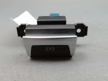 INTERIEUR COMMANDE FREIN A MAIN PEUGEOT 308 2011-