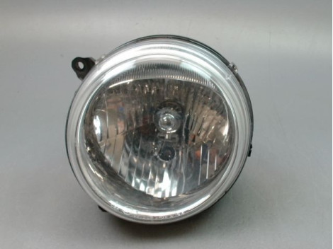 PHARE GAUCHE JEEP CHEROKEE 2004-