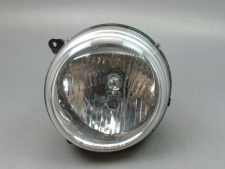 PHARE GAUCHE JEEP CHEROKEE 2004-