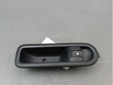 COMMANDE LEVE-GLACE PORTE AVD RENAULT CLIO III Phase 2 2009-...
