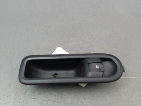 COMMANDE LEVE-GLACE PORTE AVD RENAULT CLIO III Phase 2 2009-...