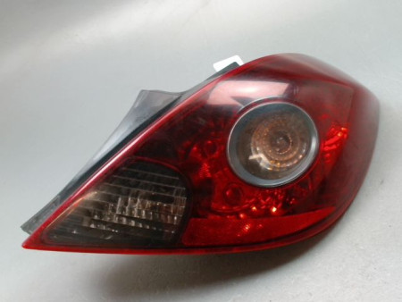 FEU ARRIERE DROIT OPEL CORSA IV Phase 2 (D) 2011-2015