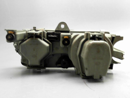 PHARE DROIT ALFA ROMEO 146
