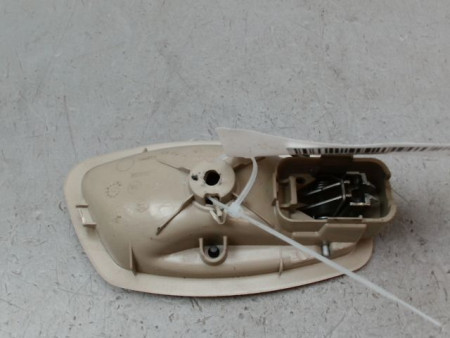 POIGNEE INTERIEURE PORTE AVANT GAUCHE RENAULT GRAND SCENIC MONOSP. III Phase 1 LONG 2009-2011