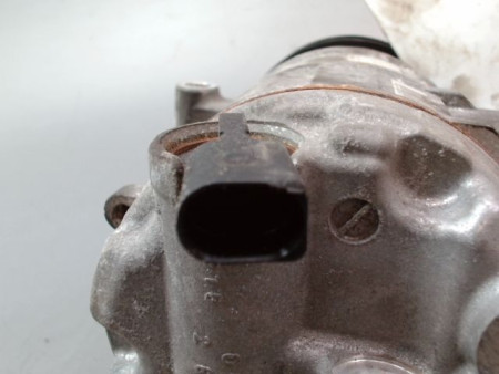 COMPRESSEUR AIR CONDITIONNE VOLKSWAGEN PASSAT 2010-