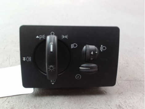 INTERIEUR COMMANDE PHARES FORD KUGA BREAK I 2008-2012