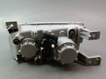 PHARE DROIT HYUNDAI TRAJET MONOSP. 2000-2007