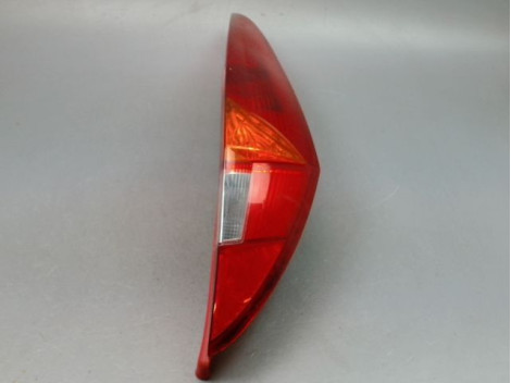 FEU ARRIERE DROIT FIAT PUNTO II Phase 1 1999-2003